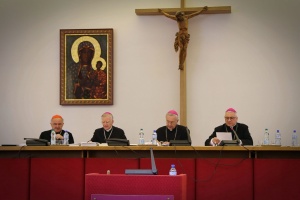 konferencja episkopatu polski
